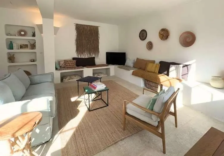 Holiday home Mas La Lebre Au Coeur Des Alpilles Villa Saint-Remy-de-Provence